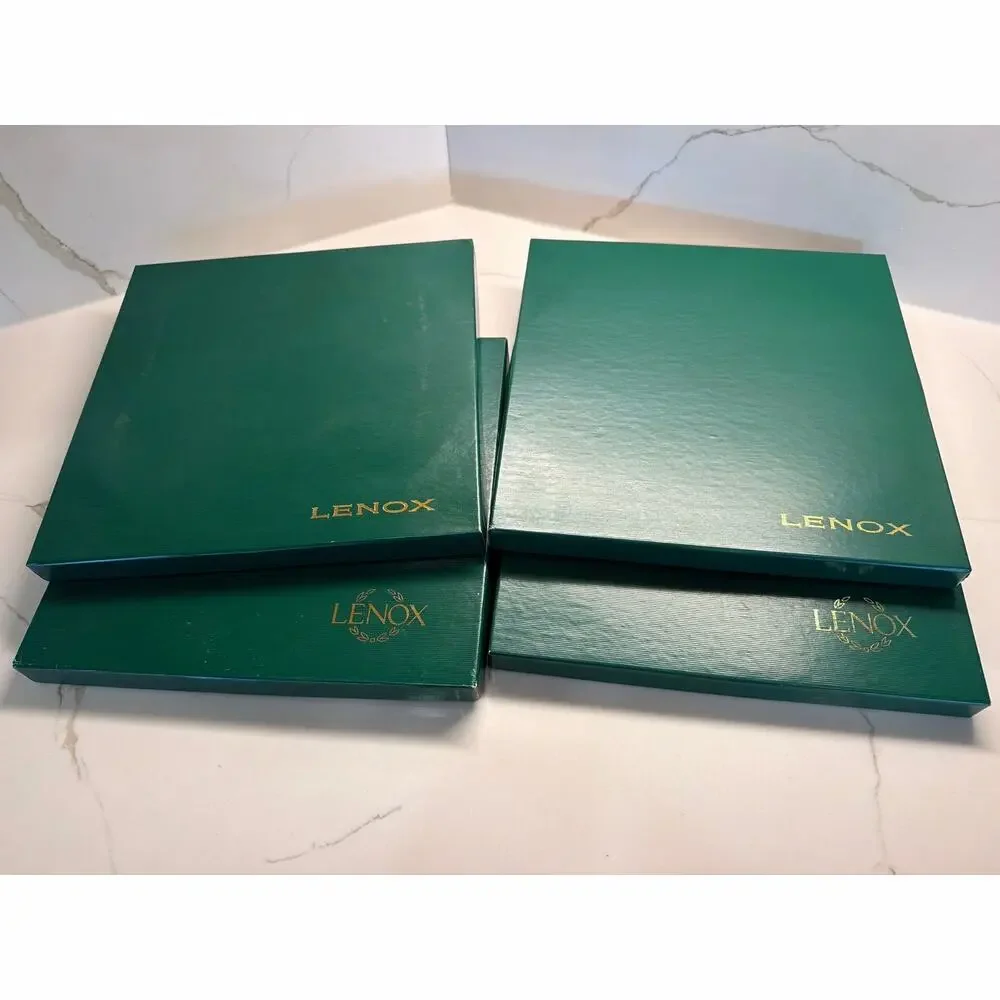 Set Vtg Lenox Annual Colonial Christmas Wreath Plates green presentation boxes